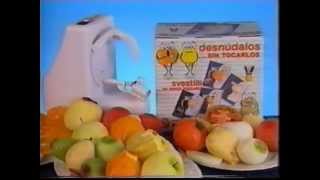 Orange Peel Domestica - Pelamatic SL
Orange Peel tiene un sistema de pelado seguro y fácil de manejar, su sencillez permite que cualquier niño bajo supervisión de un adulto lo utilice, además al realizar de forma automática sus funciones, nos permite seguir preparando diferentes recetas en la cocina y aprovechar nuestro tiempo.
La fácil y práctica maquina Orange Peel de Pelamatic permite pelar de forma rápida y sencilla cualquier tipo fruta u hortaliza, como manzanas, naranjas, peras, ciruelas, limones, melocotones, kiwis, patatas, tomates, berenjenas, etc.
Una de sus grandes ventajas es que al pelar con eficacia aprovechamos al máximo los alimentos y obtenemos una fruta fresca lista para su consumo.
En la actualidad la falta de tiempo impide que se alcance el consumo de las dosis diarias recomendadas de fruta, Orange peel les permitirá mantener el bienestar y la salud en la familia gracias a su cómodo manejo.
Para más información, visite http://www.pelamatic.com/
For more info, please visit http://www.pelamatic.com/index.php?idioma=en Orange Peel Domestica - Pelamatic SL