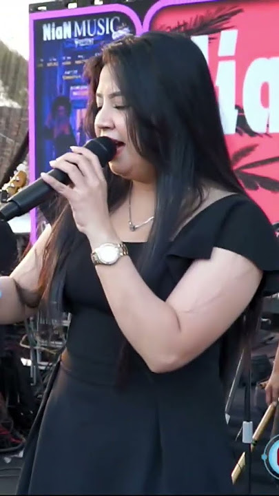 Kini Kau jauuhh, entah dimanaa???#shorts #biduan #dangdut #nianmusicmakingurih #anitabetung