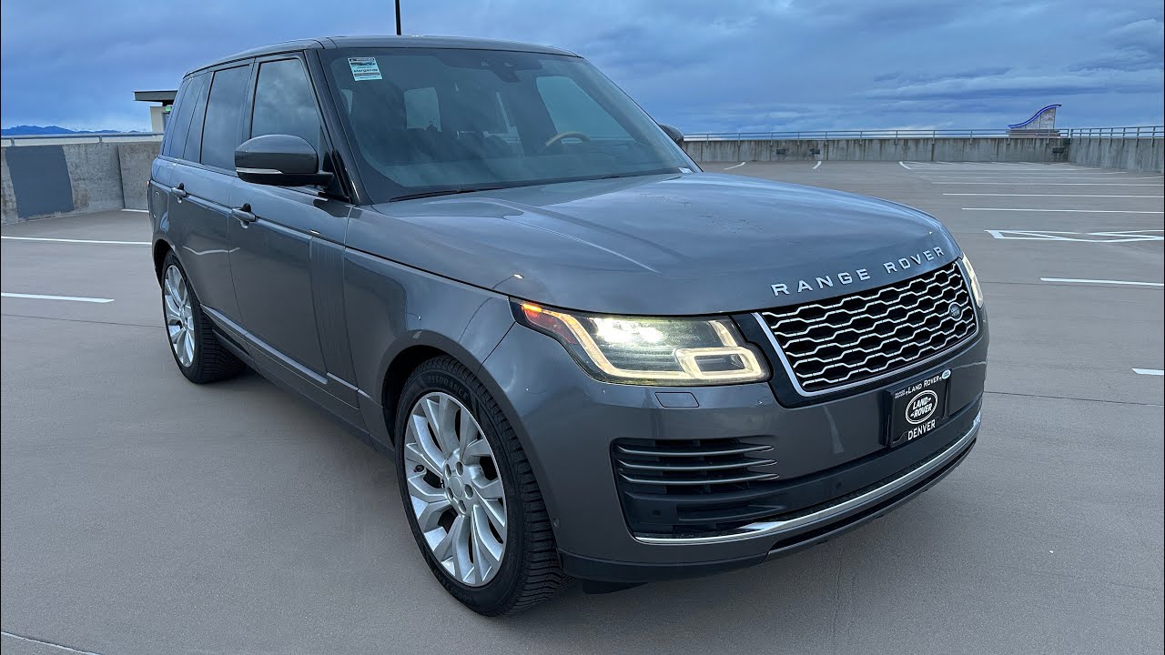 Видеообзор Land Rover Range Rover V6 Supercharged HSE 2019 года с участием «лысого парня».