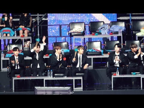 Capa de 190105 골든디스크어워즈 - 임창정 무대 중 가수대기석(박우진 focus)