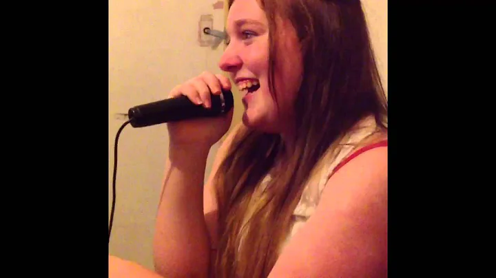 Hannah Ainsworth Singing...(karao...