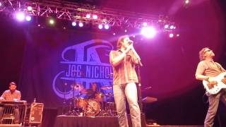 Joe Nichols Size Matters/Gimme That Girl Boston, MA 2-28-15