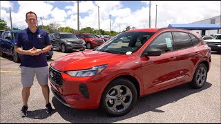 Is the 2023 Ford Escape STLine a BETTER compact SUV than a Toyota RAV4?