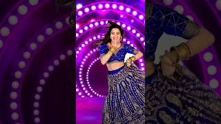 दिल में है प्यार तेरा 😄🤗 dil mein hai pyar tera hothon per | hindi old song | #shorts #dance #stage