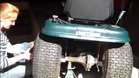 how to remove a tire from a craftsman mower