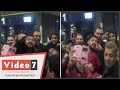 رامز جلال اثناء عرض فيلمه رغدة متوحشة يشير هاتفا: "اليوم السابع هناك أهو"