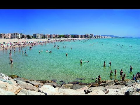 TORREDEMBARRA -- Vacaciones mágicas en la Costa Dorada/Daurada