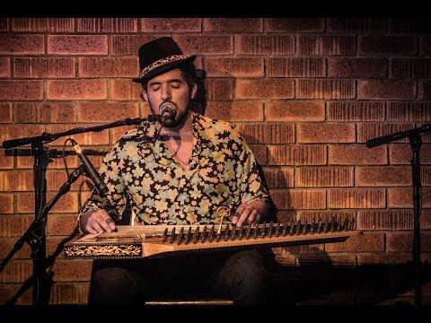 La Falfula Groove   Iraqi Maqam Live Show