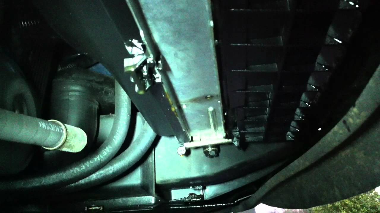 BMW E39 540i Fluid leak YouTube