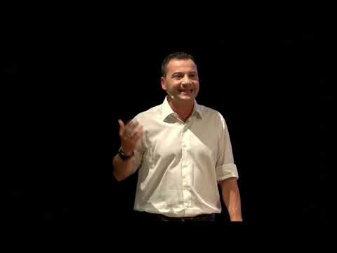 Riconnettersi con se stessi | Francesco Renzelli | TEDxCosenza