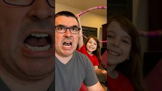 Siblings Annoys Daddy