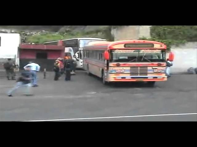 Bus Venezuela Tv: Recogelocos class=