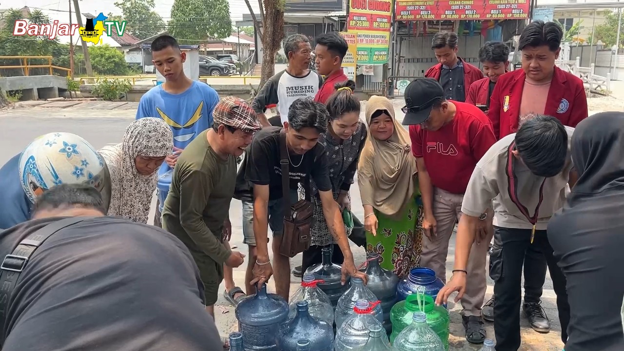 DARURAT AIR BERSIH, IMM KALSEL SALURKAN 4 RIBU LITER AIR DI BELITUNG DARAT