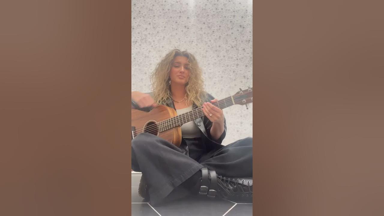 Amazing Tori Kelly -I Say A Little Pray For You- (Cover)