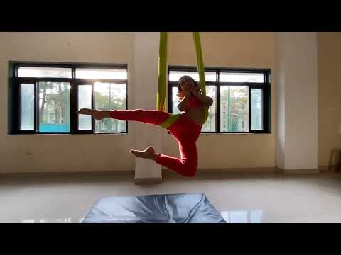 Sapna Jahan song/By Nivya/ Simple Aerial act..