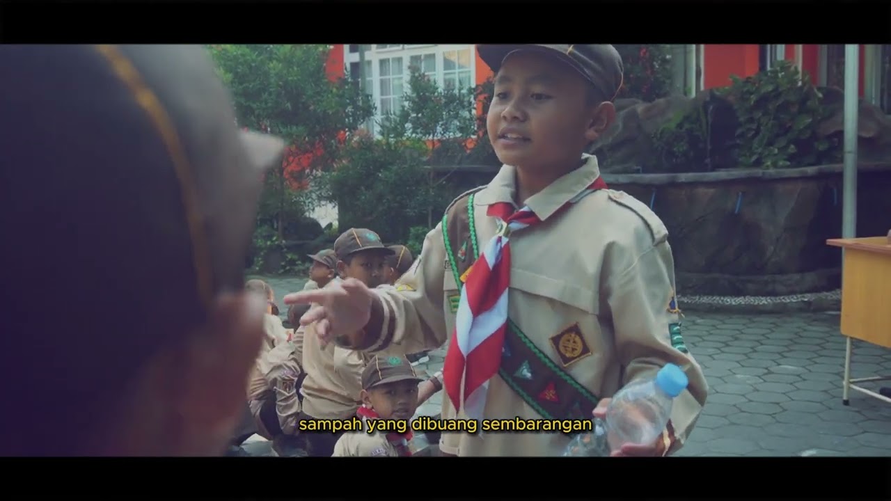 VLOG- Sampah Jadi Rupiah - SD TERPADU MA'ARIF GUNUNGPRING MAGELANG