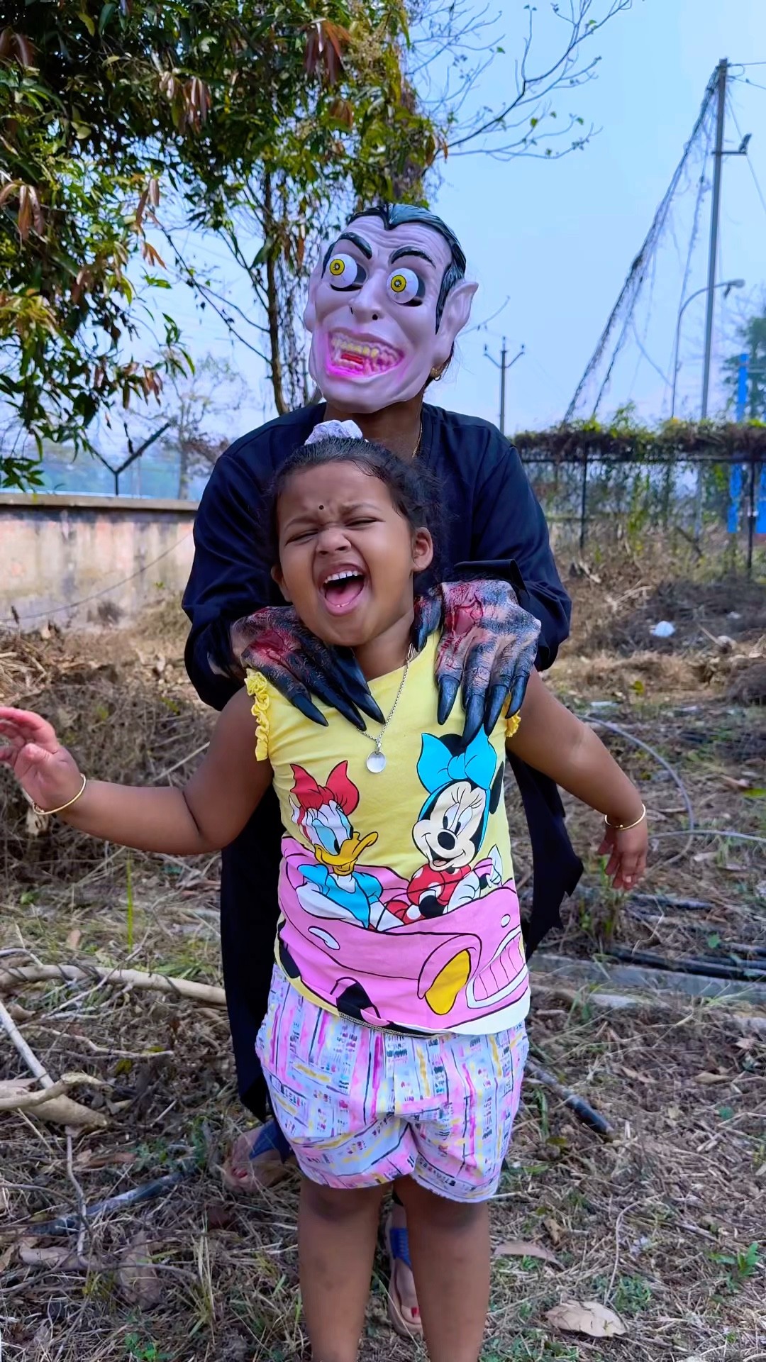 Misti Ko Bhoot Ne Pakad Liya ?❤️?#mistihappylifestyle #shorts #viral #trendingshorts #bhoot