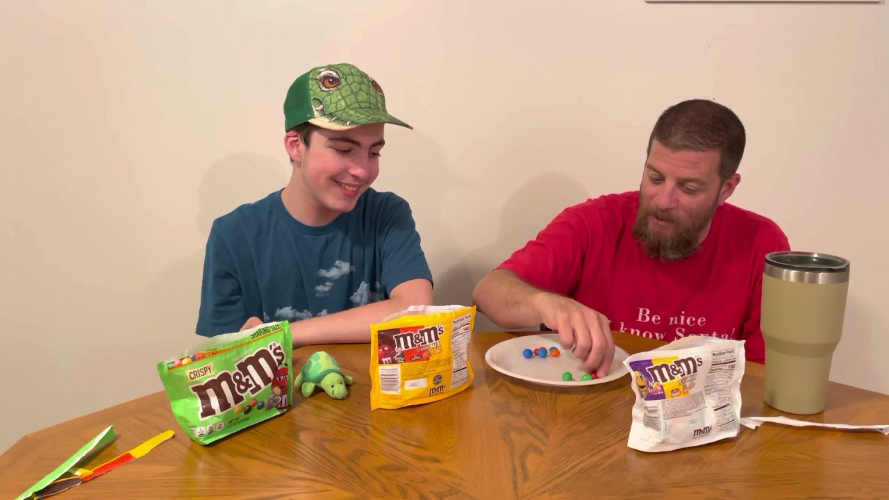 M&M’s New Mixes Review (Peanut Mix and Classic Mix + Crispy Style)