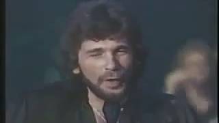 Download Lagu Eddie Rabbitt -   I Love A Rainy Night MP3