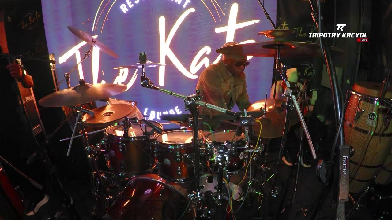 KLASS - ZILE - VAKAM LIVE @ THE KATZ LOUNGE