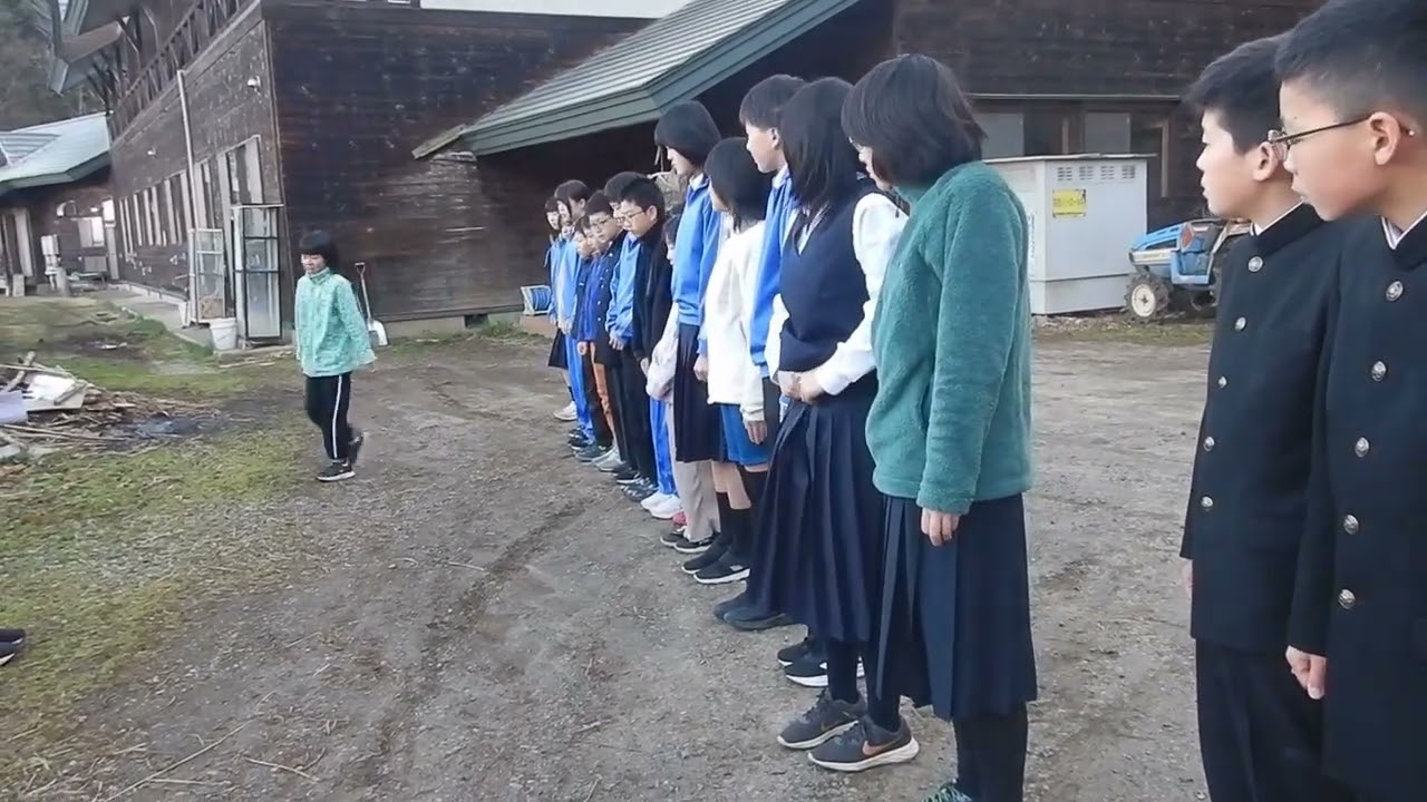 朝のつどい