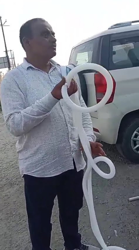 लॉन्ग ड्राइव पर हैं और EV चार्जिंग की चिंता है? अब रुकिए सिर्फ शिवा होटल पर!