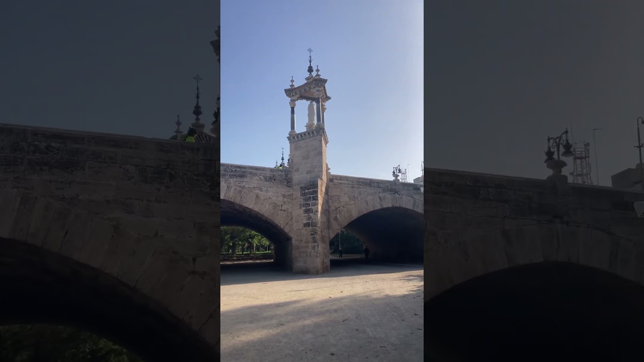 A Walk Through Valencia’s Iconic Jardim do Túria