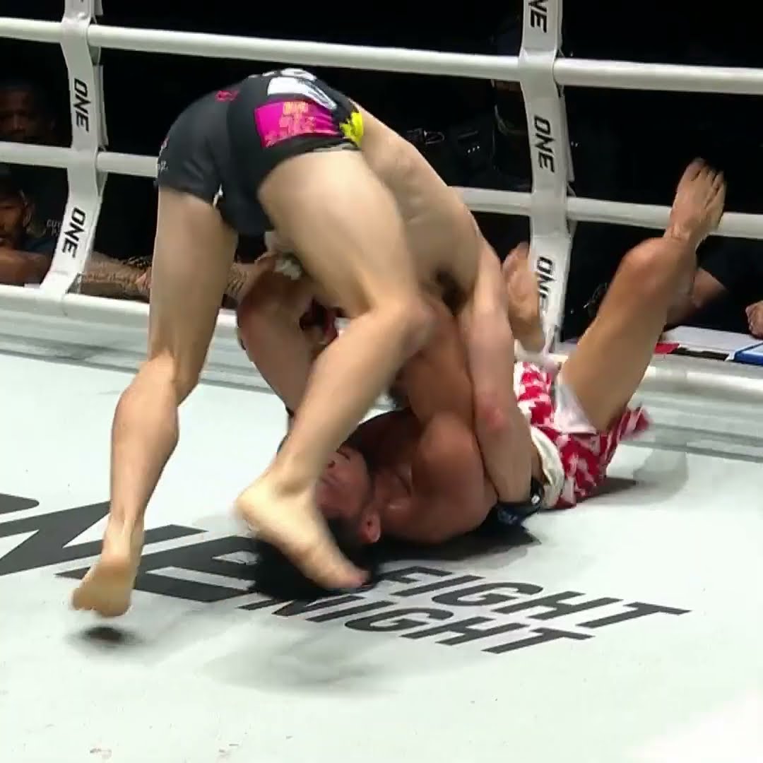 Battle of grounded knees ??