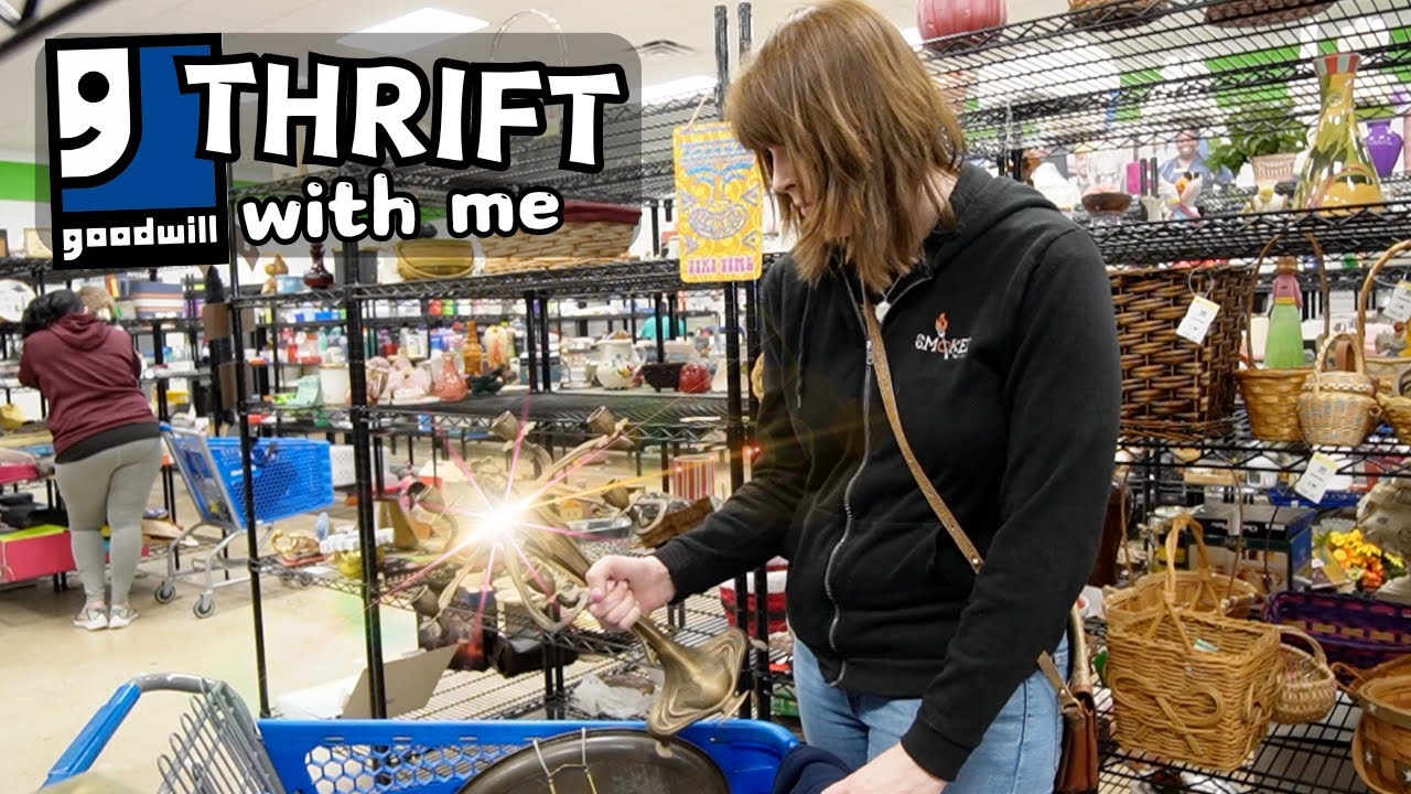 Oh MY! Spotted SOMETHING At Goodwill | Thrift With Me | Reselling - YouTube