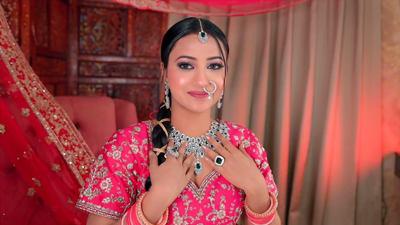 Top 10 Makeup Artist in Varanasi @ Beauty island Bridal Makeup Studio Salon and Academy | 8988888379