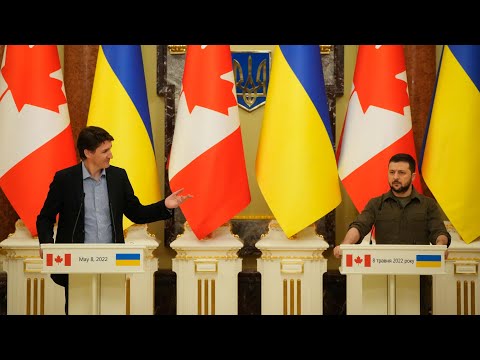 Trudeau meets with Zelenskyy, announces more military supports for Ukraine, sanctions on Russians