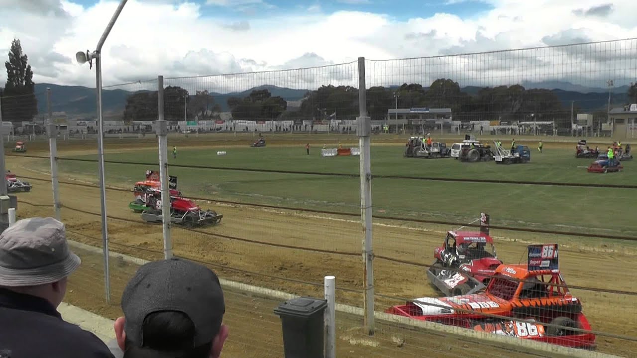 Go Fast Glen Eagles v Nelson Tigers December 2015