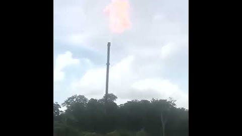 Well testing operation. Petroleum Engineering