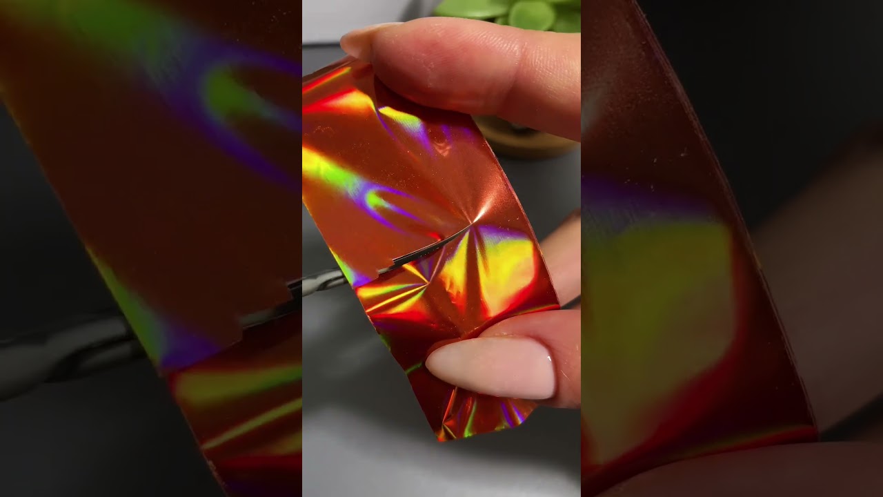 Easy Foil Nail Art ASMR | Lecenté