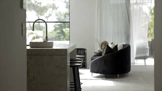 1042 Forest Road, Lugarno