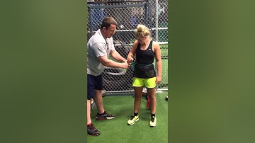 Importance of Bracing the Core for Softball Pitchers