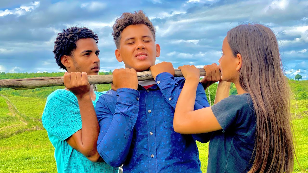 Gerente HUMILHA funcionários DE sua PATROA | emocionante