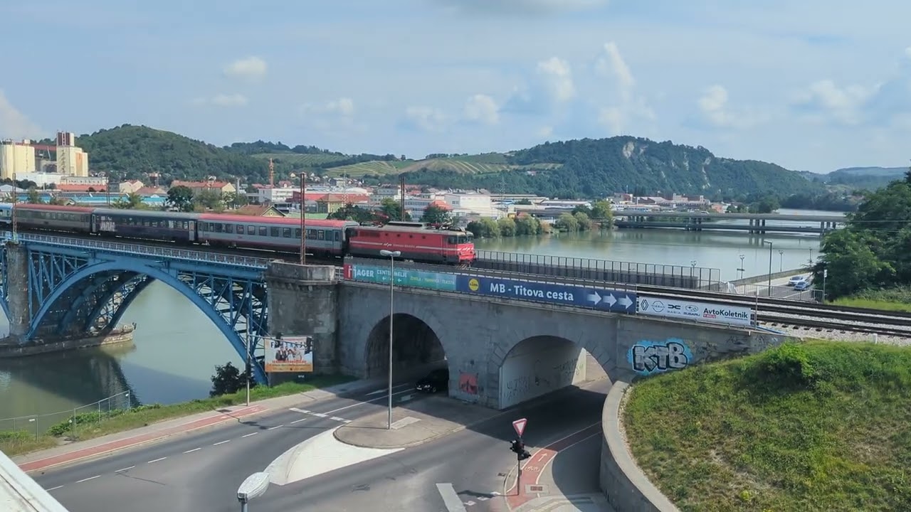 A beautiful view of EuroCity train 151 EMONA (Wien Hbf. - Ljubljana) departing from Maribor (🇸🇮)
