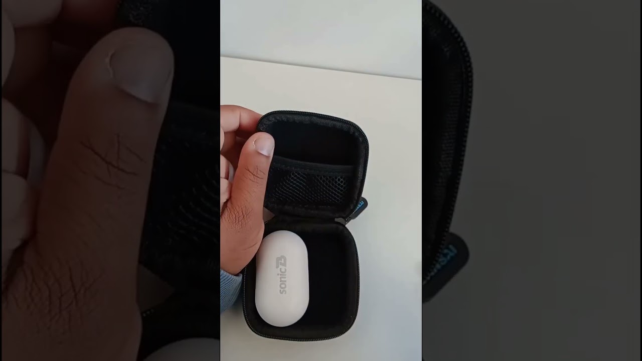 Earphone Carrying Case
