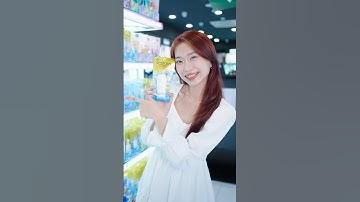 Quà 8/3 ý nghĩa từ Rohto