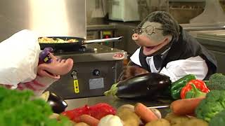 Koekeloere  Alles Gewassen  Met Moffel En Piertje