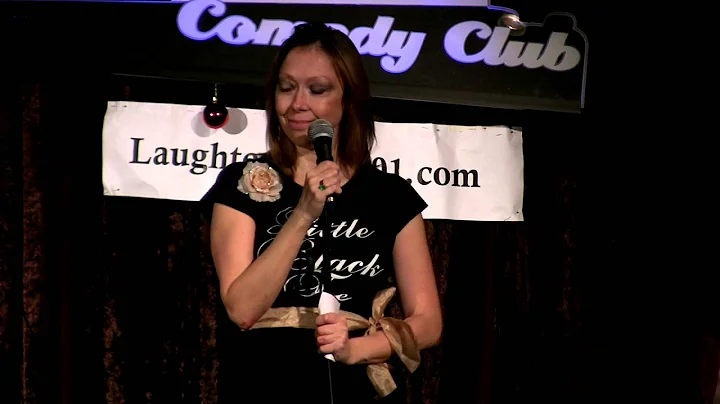 LAURA WEST LIVE @ LAFFLINES COMEDY CLUB