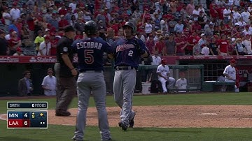 MIN@LAA: Mauer hits a three-run double to left field