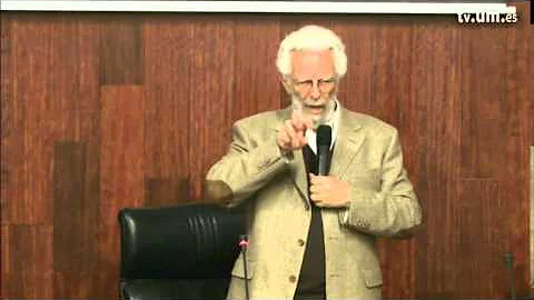 El Dr. Enrique Dussel habla sobre Walter Benjamin ...
