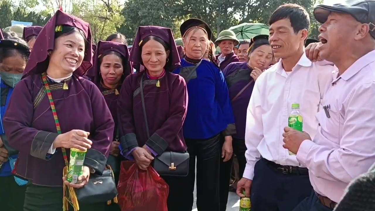 Cặp đôi anh chị cực đẹp với điệu hò Giao Duyên ngọt ngào quá hay và cuốn hút 