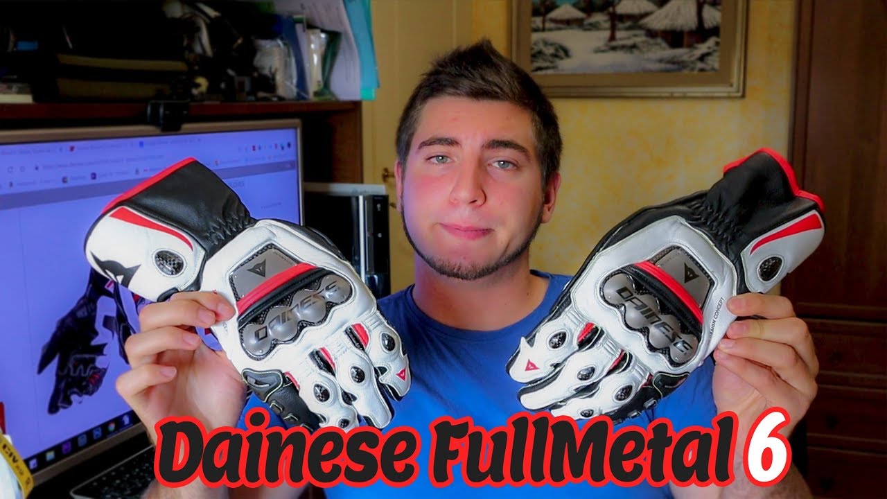 Dainese Full Metal 6 - I guanti di Valentino Rossi | GreenGear - YouTube