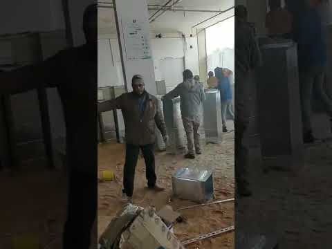 مشروع معرض سيارات عبداللطيف جميل أعمال التكييف المخفي مؤسسة أمامة التعمير