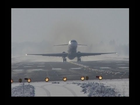 Video: Ar jie vis dar gamina MD 80?