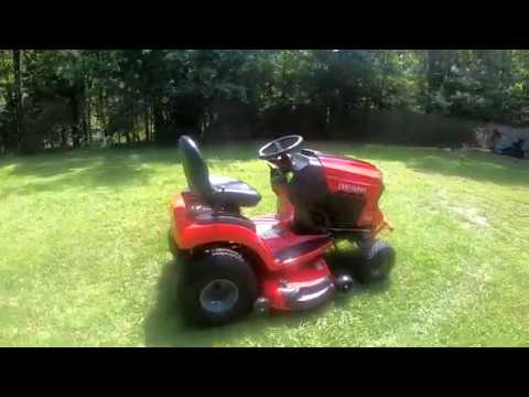 Craftsman T240 Lawn Tractor Features - YouTube