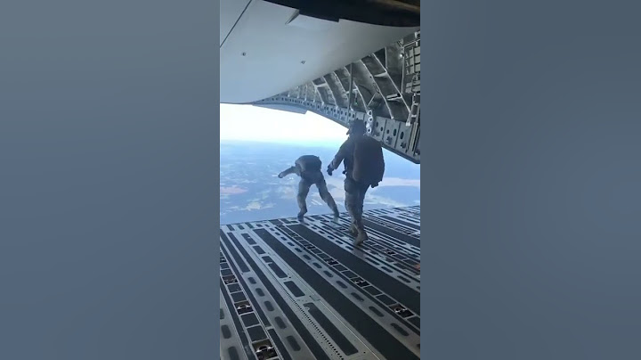 Qui veut du saut en parachute ? 🪂